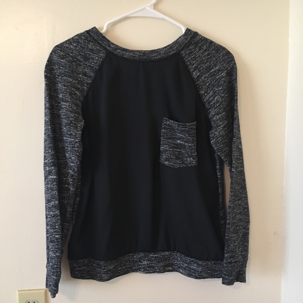 •3 for $15• Lou and Grey | Blouse